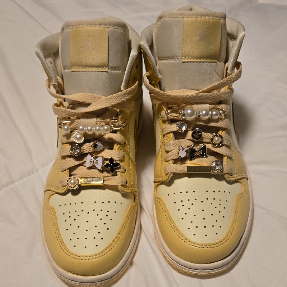 Jordan 1 Mid